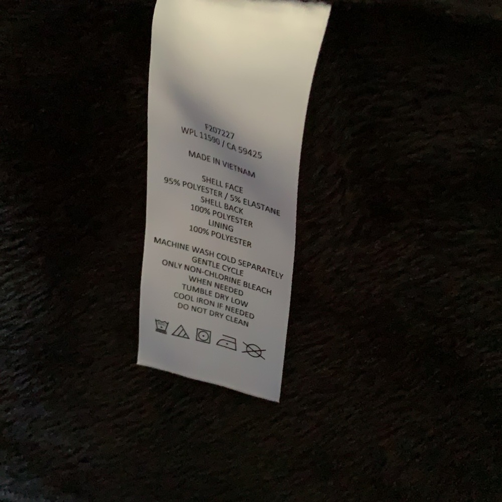 Tumi Jacket - Picture 6 of 6